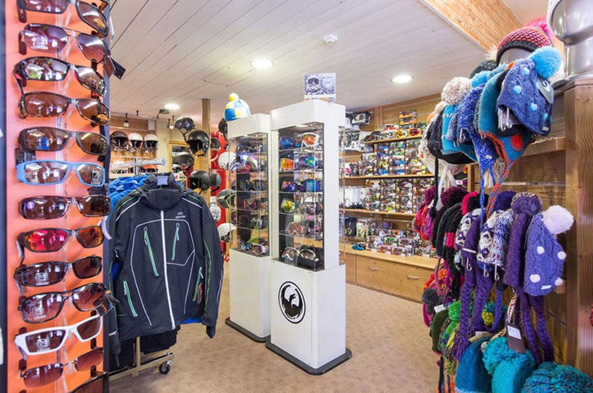 Ski hire shop Altitude Sports Vieil-alpe - Skimium and Decathlon